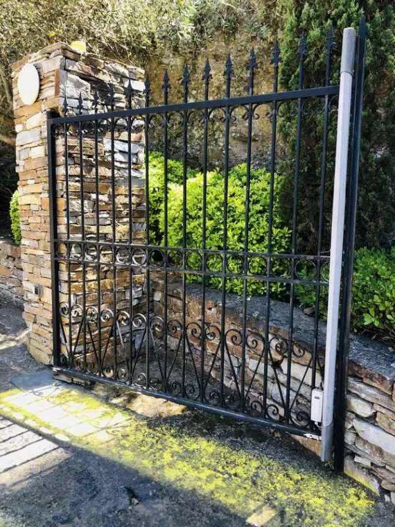 Comment protéger un portail en métal contre la rouille en extérieur ?, Bigulia, ATELIER THERMOLAQUAGE INSULAIRE