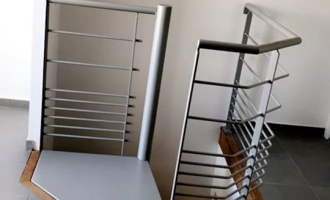 Escalier intérieur, revêtement très résistant aux frottements
