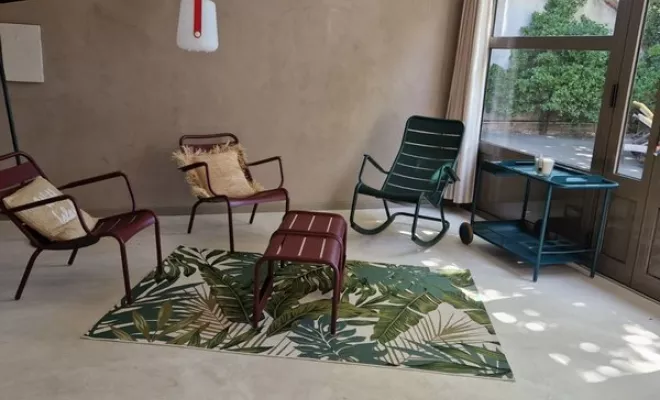 Magazine femina Mobilier FERMOB, Biguglia, CORSE METALLISATION