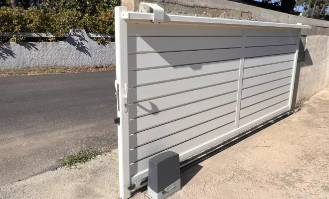 Rénovation ou simplement une envie de changement de couleur Portillon aluminium